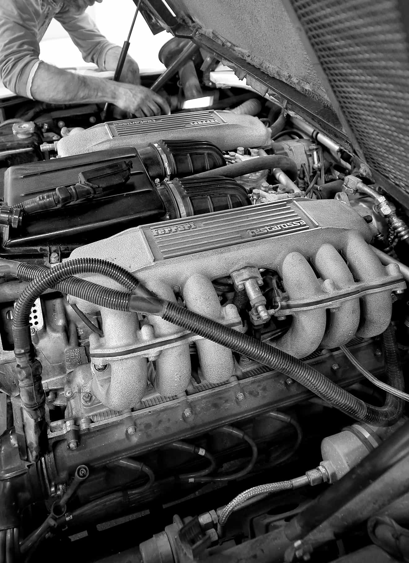 ferrari-testarossa-injection