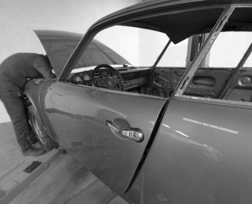 Restauration automobile de prestige : ferrari-testarossa-zoom-aillettes