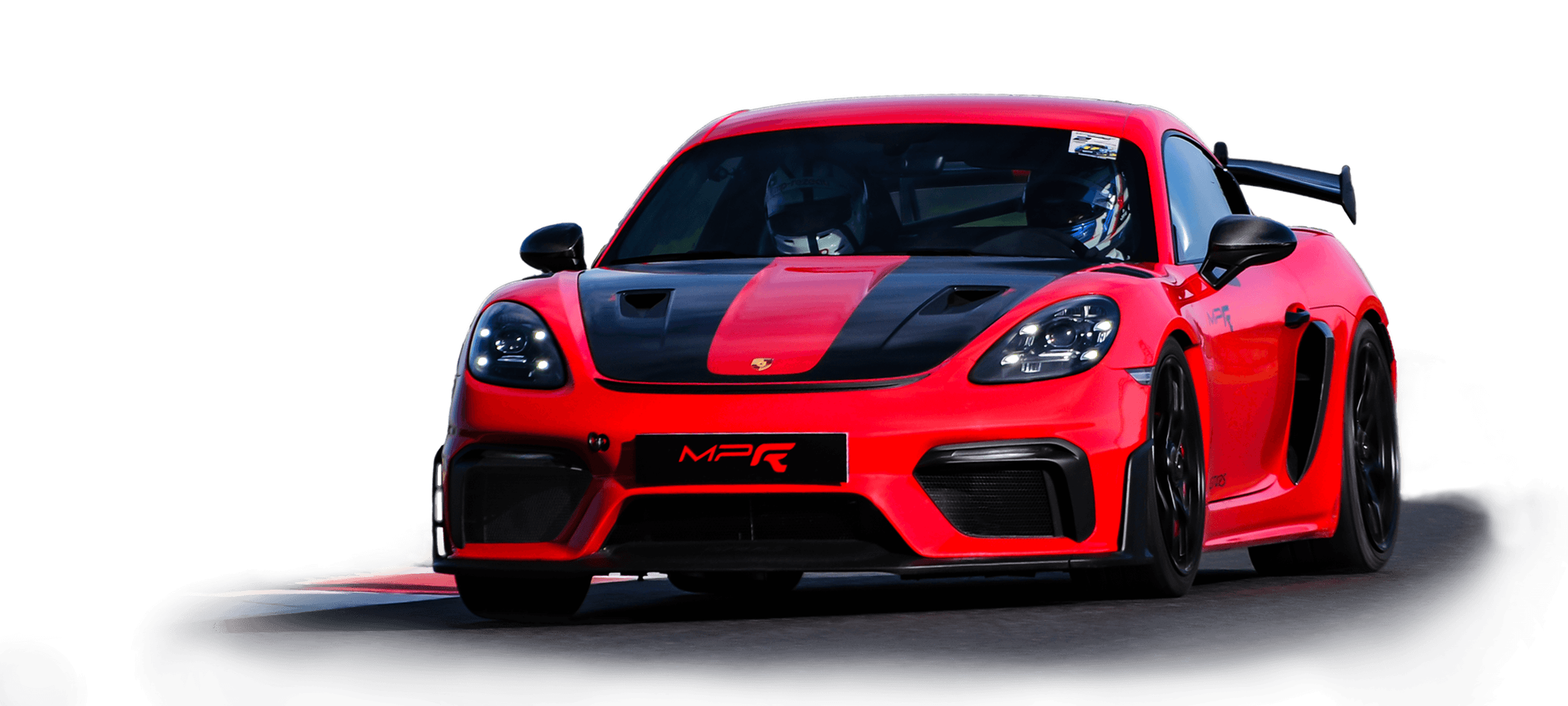 Porsche Cayman GT4 RS preparee par MP Rezeau, vue de trois quarts avant