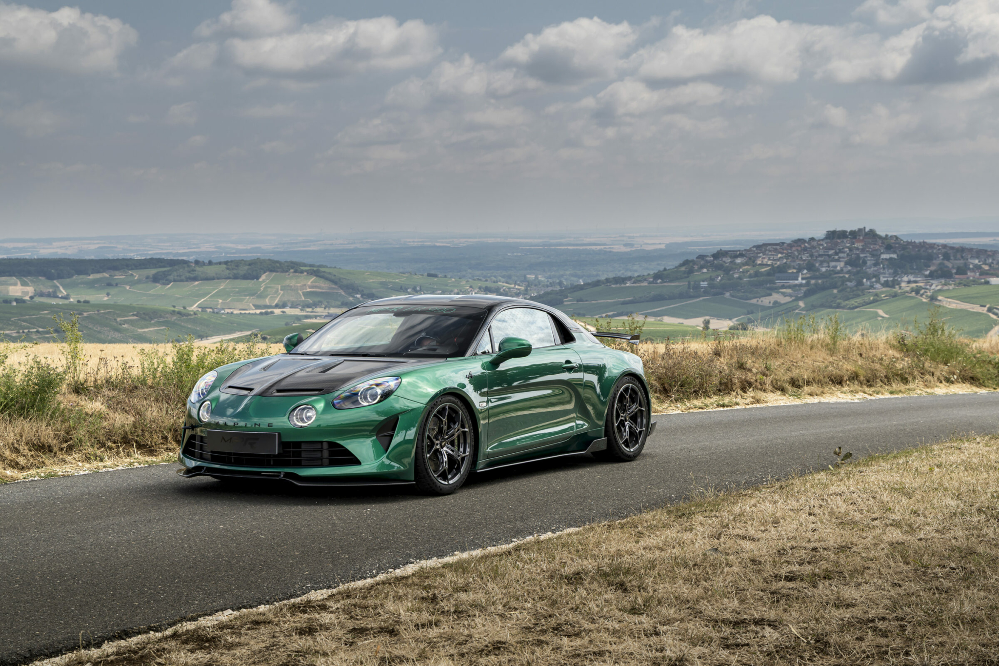 L’Alpine MPR 990, notre laboratoire roulant : 990 kg, 390 ch